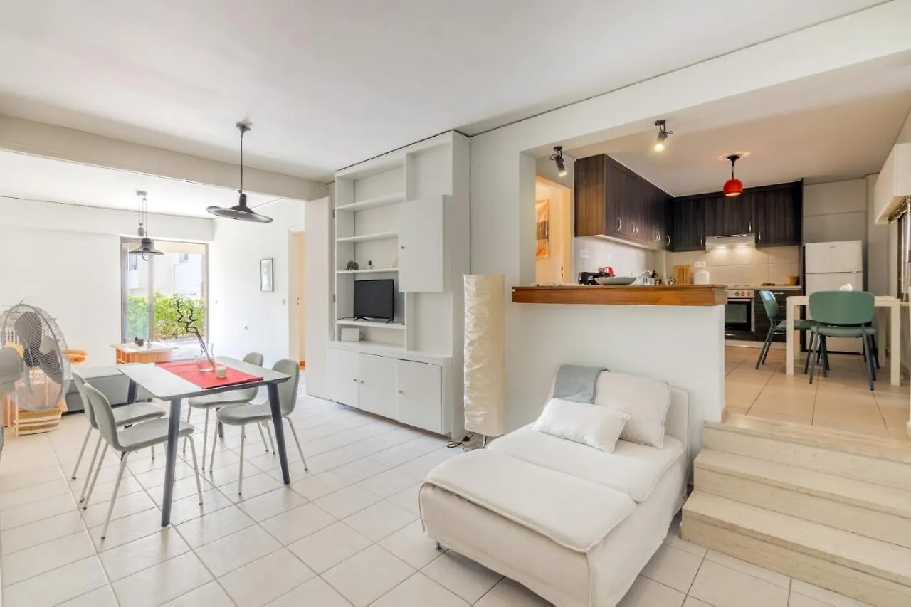City Center With Free Parking And Port Side View Apartment Heraklion  0*, Heraklion (Crete) Greece